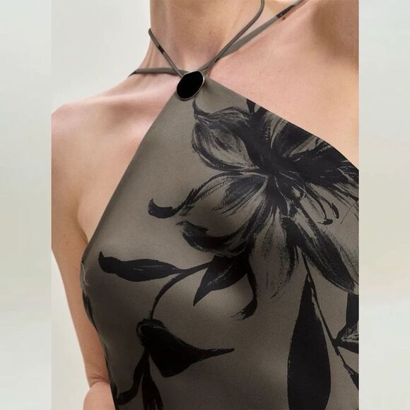 NWOT REFORMATION Zinna Satin Dress in isadora Evening Gown, size US2 & 4 - Picture 4 of 15